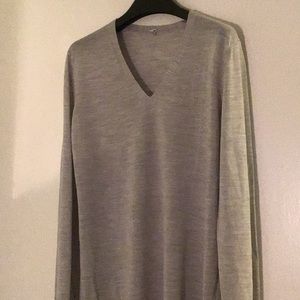 MUJI v neck sweater